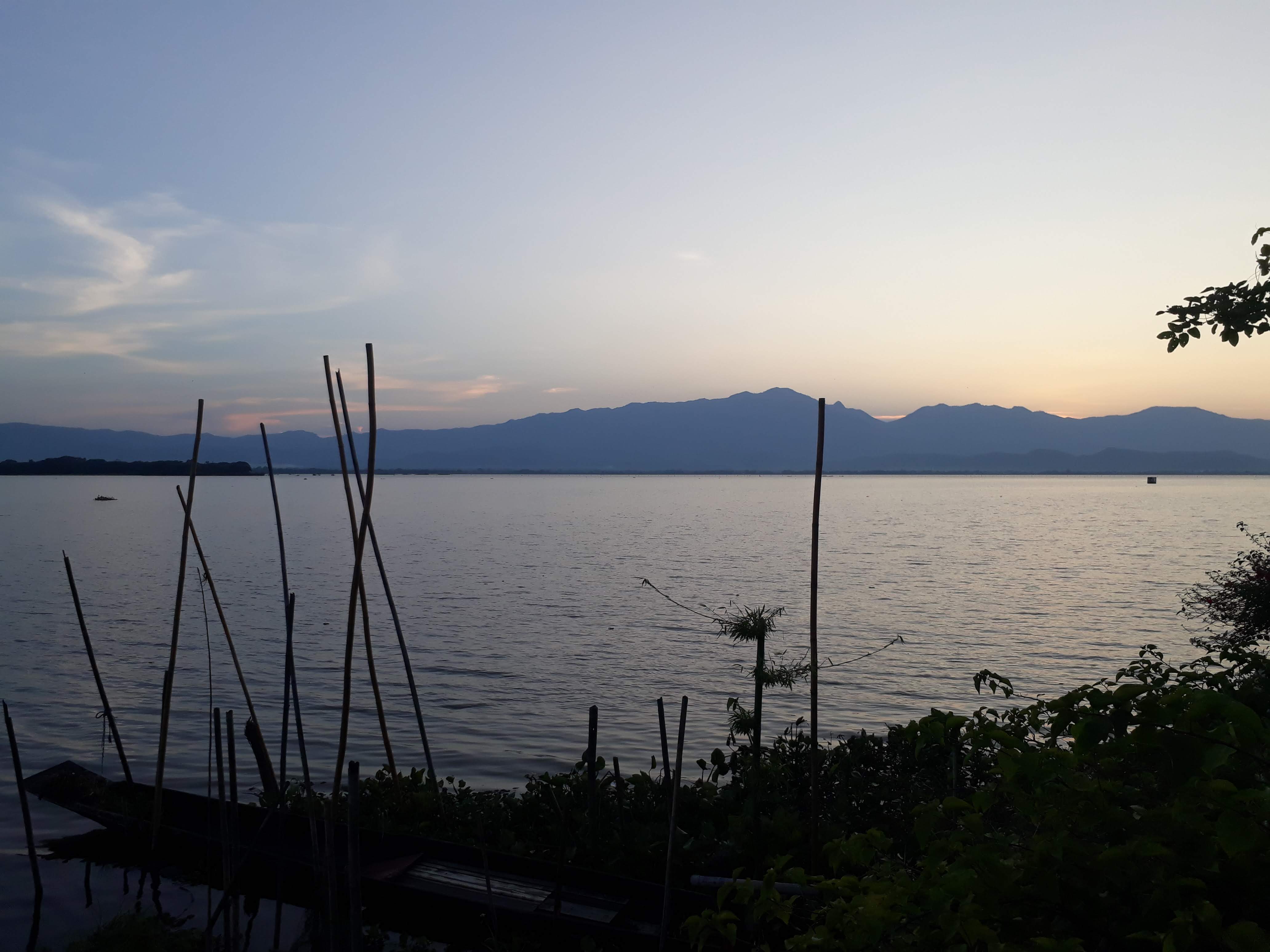 Phayao lake at sunset