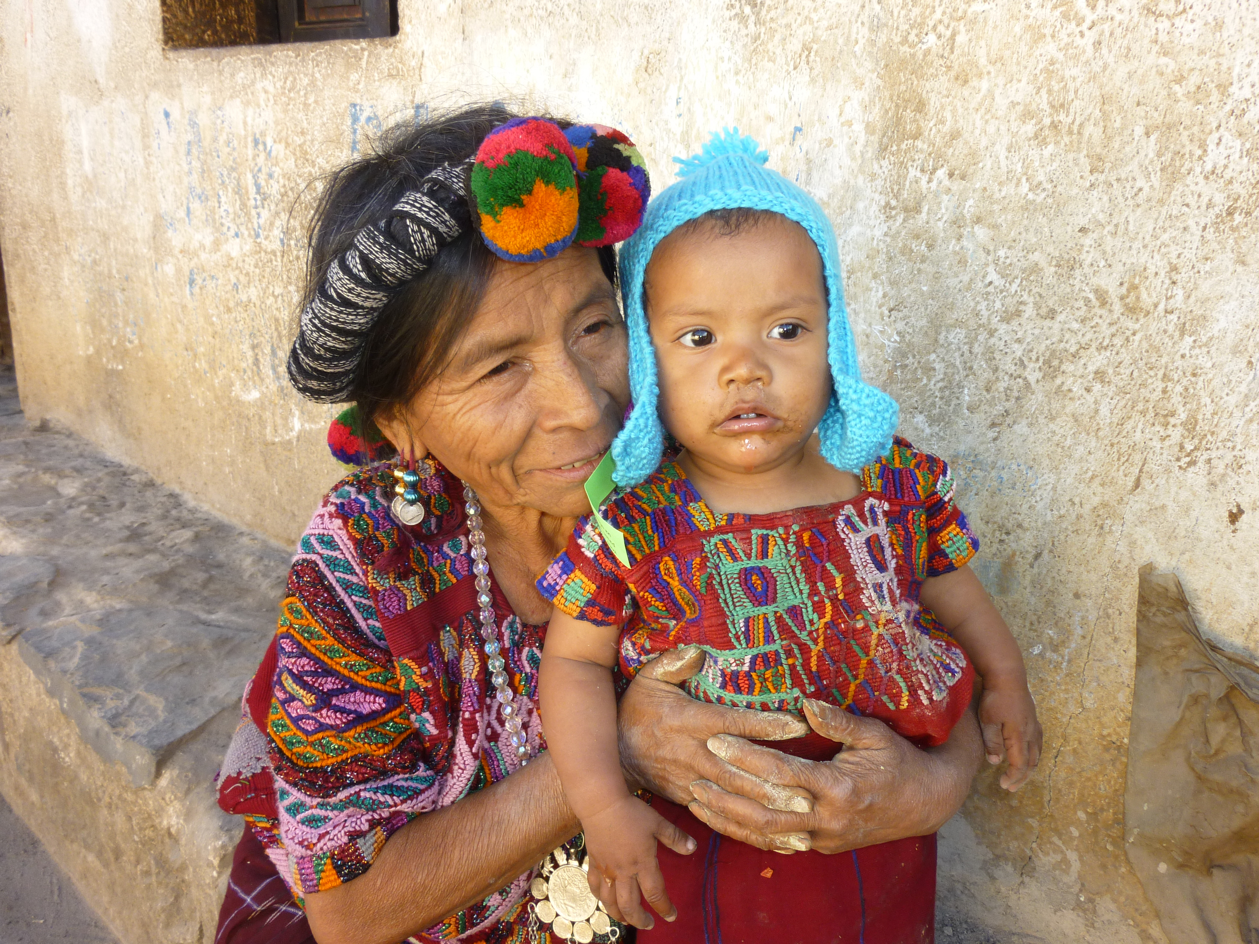 Guate-Grandmother and child.jpg