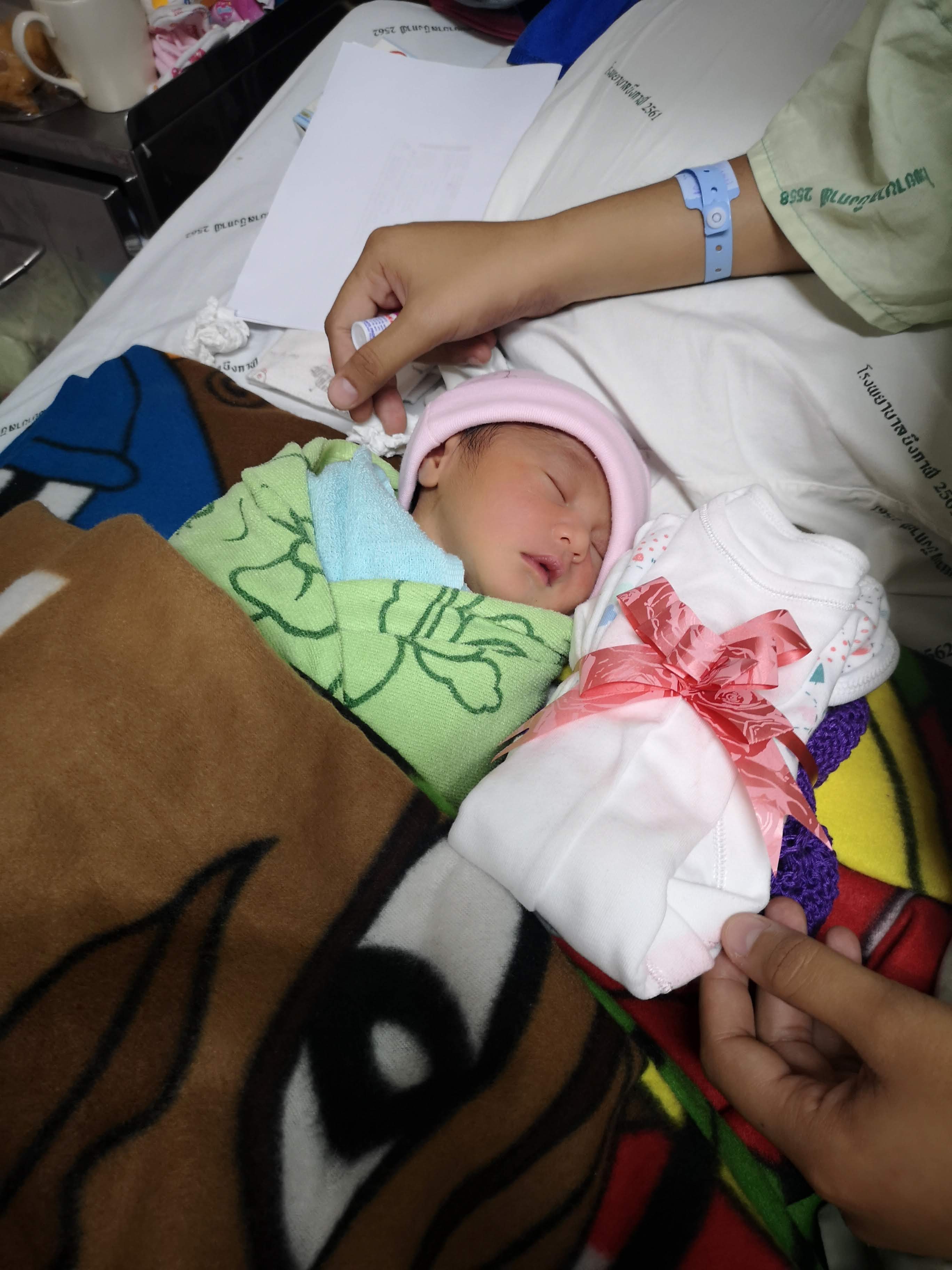 Fresh Start for Moms and Newborns | Mundo Exchange